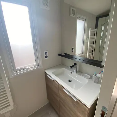 L'arbre Perche مكان تخييم *